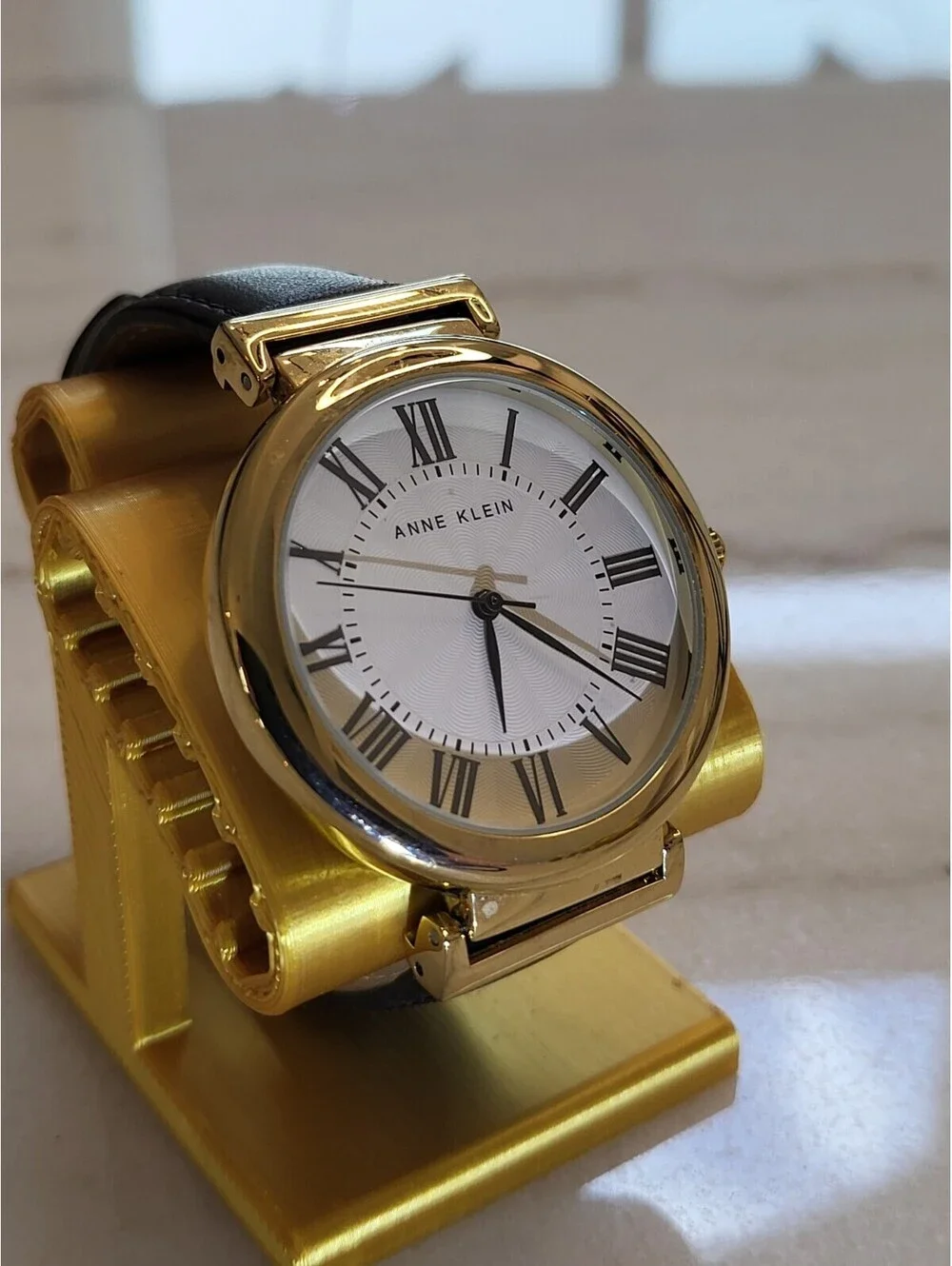 Anne Klein Women’s Watch Excellent Condition Working New Battery Runs Great EUC